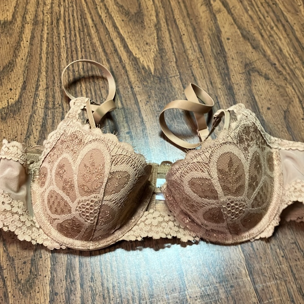 Aerie Show off Balconette nude sparkly bra